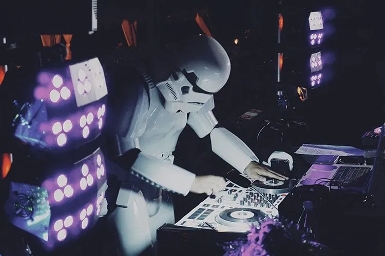 Dj Kurious – Vendor Highlight